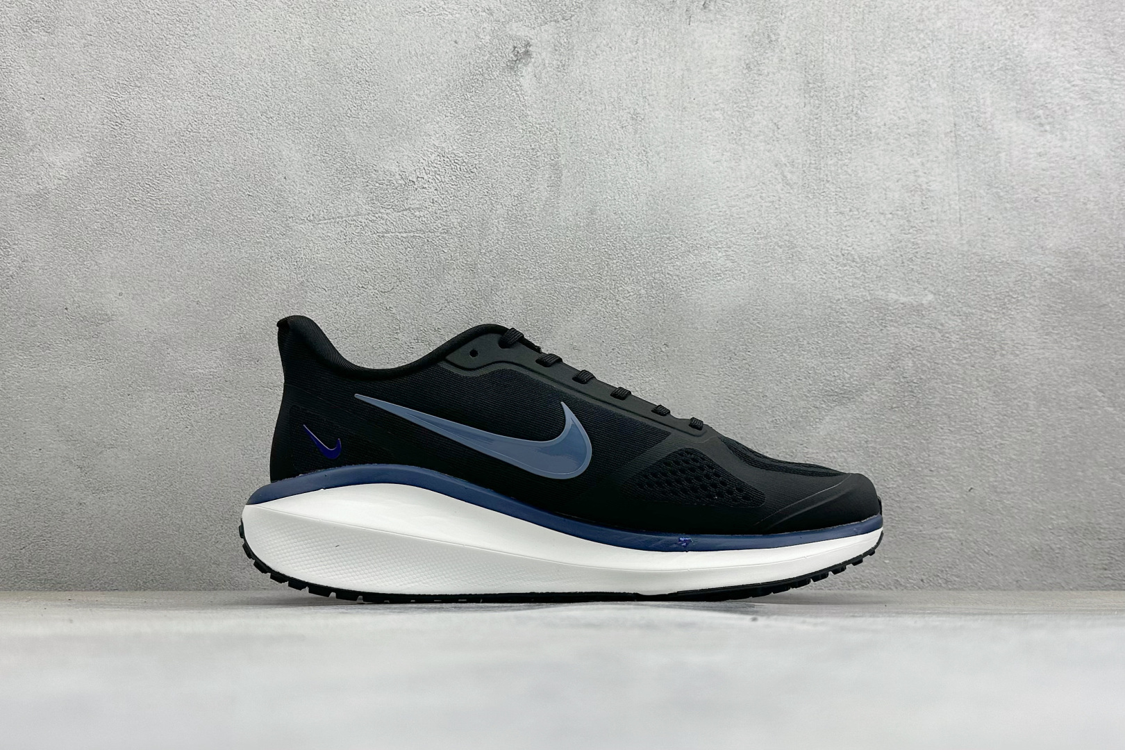 190 Nike Zoom Winflo 登月网面透气跑步鞋 YB2528-003