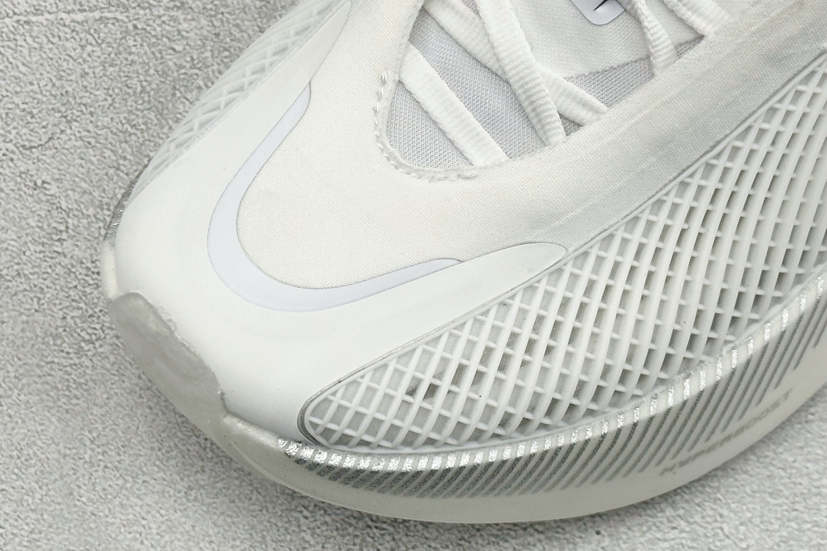 200 JF版AD Hyper Boost Edge M 轻量竞速运动跑鞋 LA6215