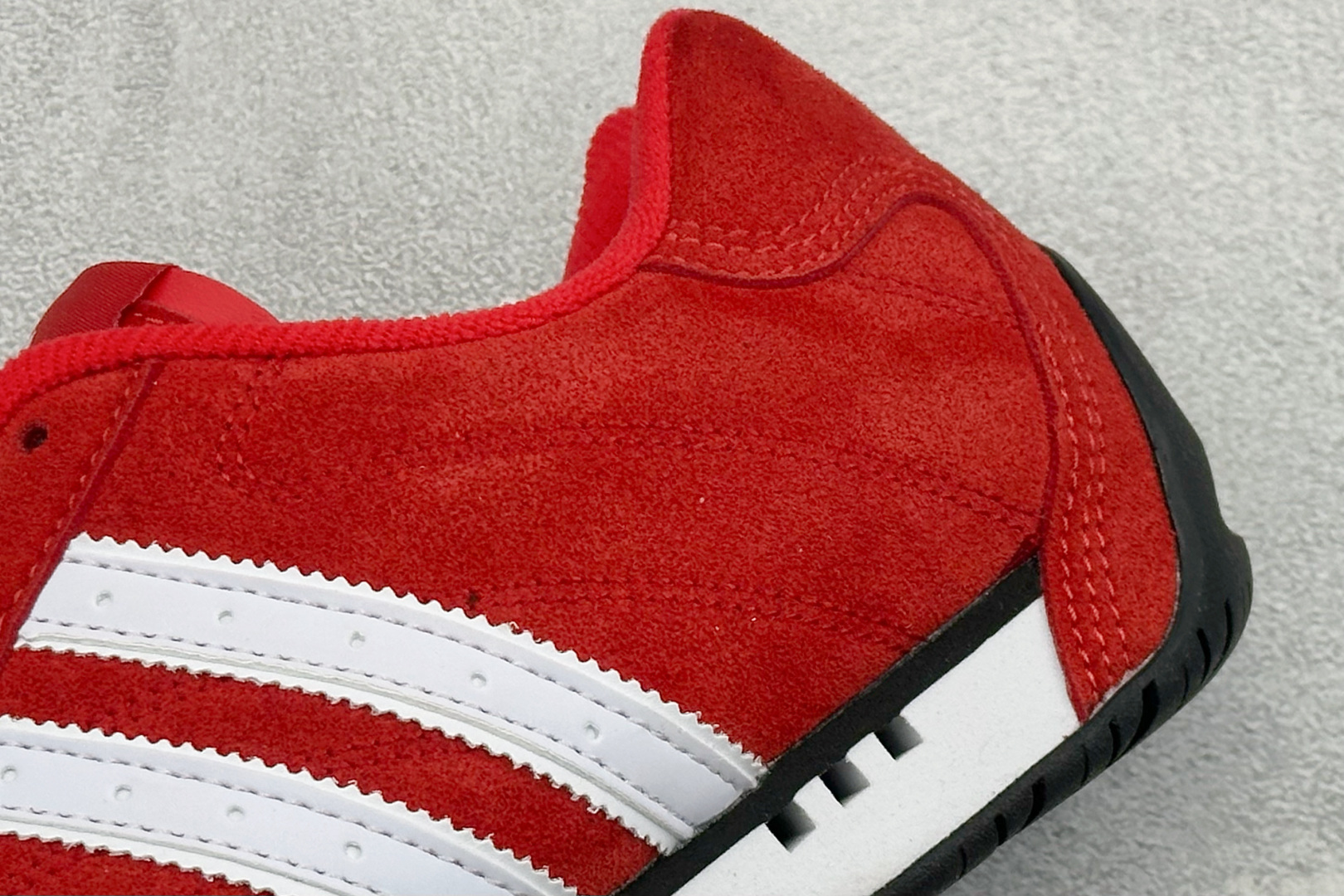 170 Adidas Originals Adiracer 阿迪达斯潮流防滑耐磨休闲跑步鞋 IH4156-Chinese UA Cheap High Quatity Brand Clothes Bags handbags Sneakers wholesale wholesaler seller from China Factory suppliers Fashion Clothing Shoes best Quality Beautiful Price 170 Adidas Originals Adiracer 阿迪达斯潮流防滑耐磨休闲跑步鞋 IH4156