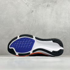 RS版NK AIR ZOOM PEGASUS 42 登月休闲运动跑鞋兼顾迅疾外观和稳固脚感 后跟覆面和中 RS版NK AIR ZOOM PEGASUS 42 登月休闲运动跑鞋兼顾迅疾外观和稳固脚感 后跟覆面和中