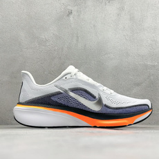 RS版NK AIR ZOOM PEGASUS 42 登月休闲运动跑鞋兼顾迅疾外观和稳固脚感 后跟覆面和中 RS版NK AIR ZOOM PEGASUS 42 登月休闲运动跑鞋兼顾迅疾外观和稳固脚感 后跟覆面和中