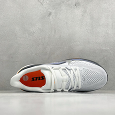 RS版NK AIR ZOOM PEGASUS 42 登月休闲运动跑鞋兼顾迅疾外观和稳固脚感 后跟覆面和中 RS版NK AIR ZOOM PEGASUS 42 登月休闲运动跑鞋兼顾迅疾外观和稳固脚感 后跟覆面和中