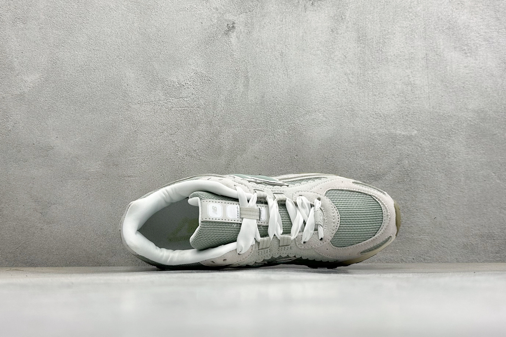 220 New Balance 新百伦204 复古休闲运动百搭老爹跑步鞋 U204L6A6