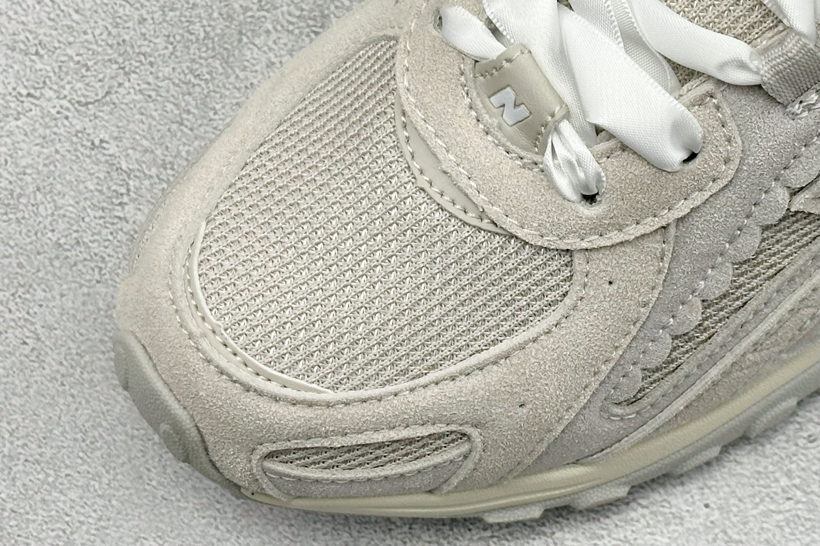 220 New Balance 新百伦204 复古休闲运动百搭老爹跑步鞋 U204L2SZ