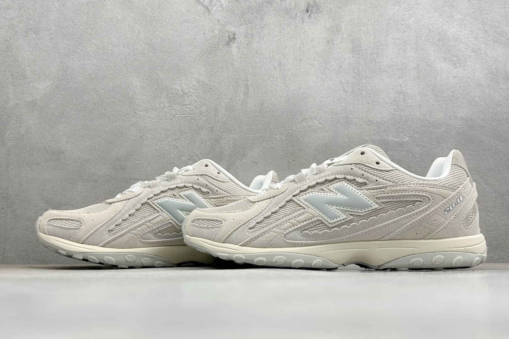 220 New Balance 新百伦204 复古休闲运动百搭老爹跑步鞋 U204L2SZ