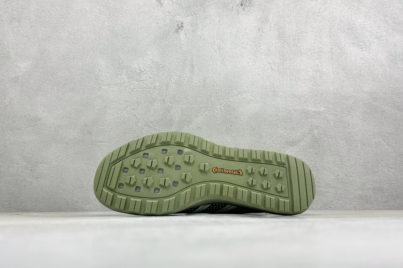 150 Adidas Terrex Daroga 25 阿迪达斯 户外休闲运动鞋 HQ7136-Chinese UA Cheap High Quatity Brand Clothes Bags handbags Sneakers wholesale wholesaler seller from China Factory suppliers Fashion Clothing Shoes best Quality Beautiful Price 150 Adidas Terrex Daroga 25 阿迪达斯 户外休闲运动鞋 HQ7136