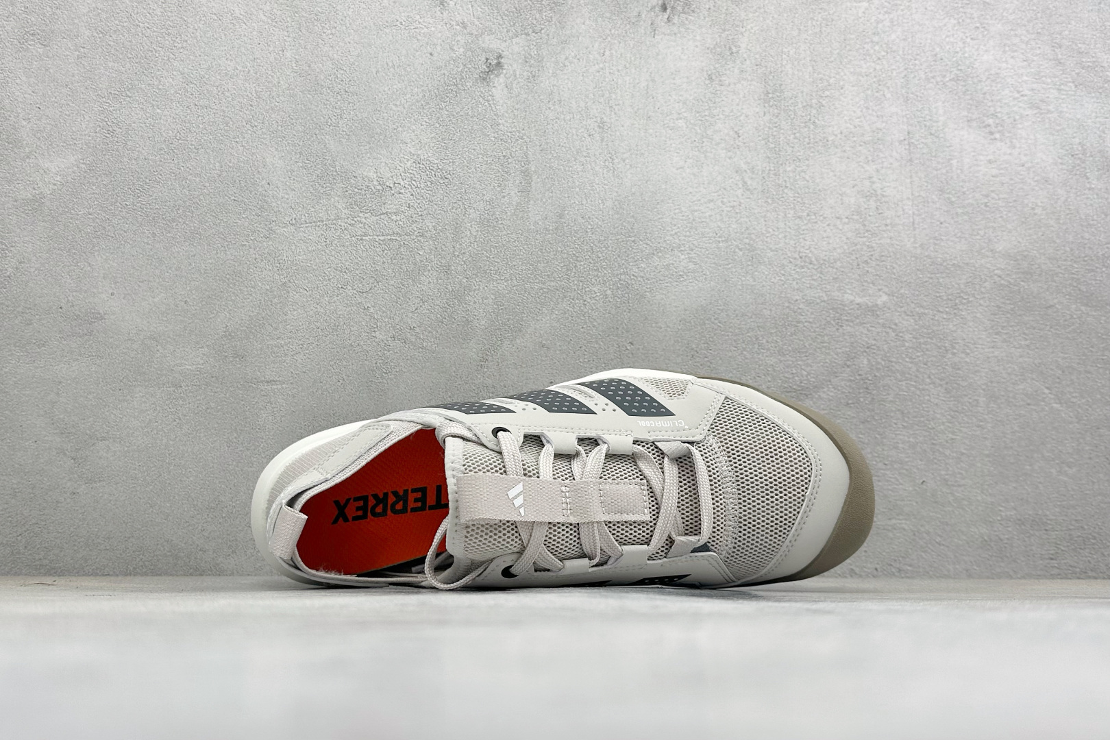 150 Adidas Terrex Daroga 25 阿迪达斯 户外休闲运动鞋 HP7134-Chinese UA Cheap High Quatity Brand Clothes Bags handbags Sneakers wholesale wholesaler seller from China Factory suppliers Fashion Clothing Shoes best Quality Beautiful Price 150 Adidas Terrex Daroga 25 阿迪达斯 户外休闲运动鞋 HP7134