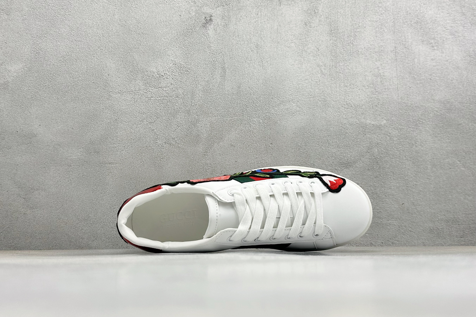 150 Gucci Distressed Screener sneaker古驰板鞋系列 221101485-Chinese UA Cheap High Quatity Brand Clothes Bags handbags Sneakers wholesale wholesaler seller from China Factory suppliers Fashion Clothing Shoes best Quality Beautiful Price 150 Gucci Distressed Screener sneaker古驰板鞋系列 221101485