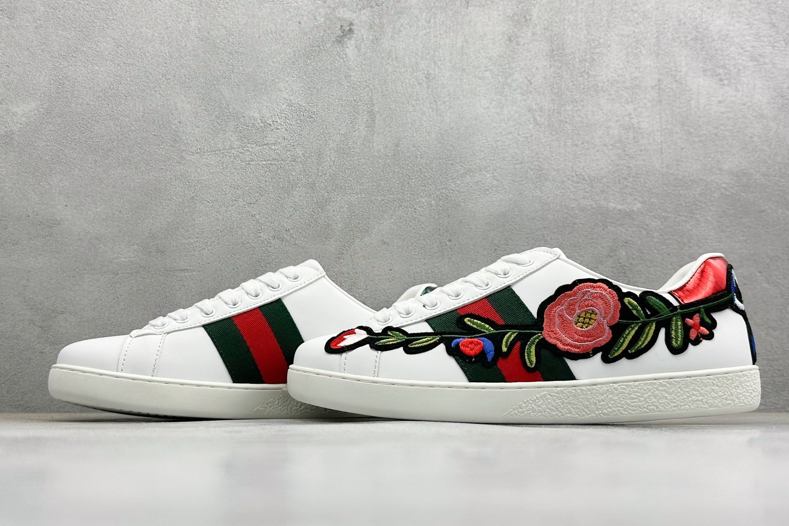 150 Gucci Distressed Screener sneaker古驰板鞋系列 221101485-Chinese UA Cheap High Quatity Brand Clothes Bags handbags Sneakers wholesale wholesaler seller from China Factory suppliers Fashion Clothing Shoes best Quality Beautiful Price 150 Gucci Distressed Screener sneaker古驰板鞋系列 221101485
