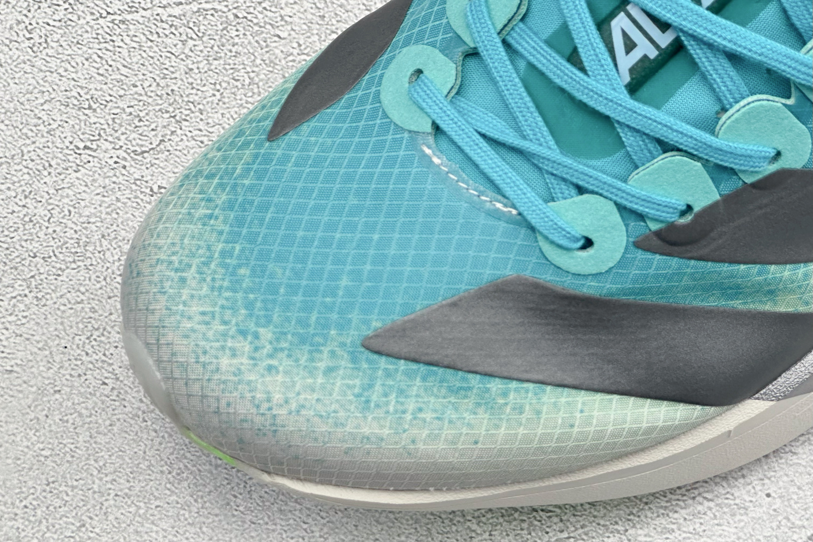 190 Adidas Adizero Adios 4 M 阿迪透气轻盈低帮跑步鞋 JS2579