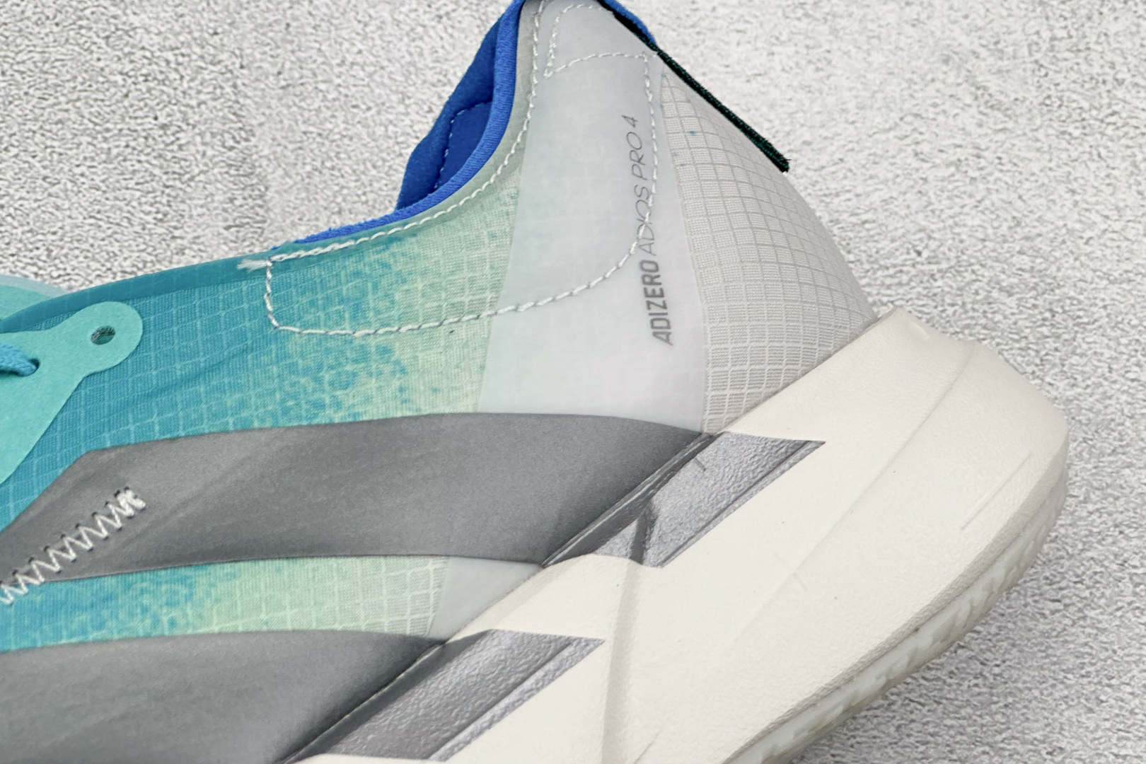 190 Adidas Adizero Adios 4 M 阿迪透气轻盈低帮跑步鞋 JS2579