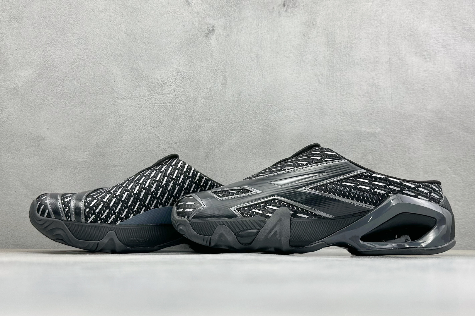 190 KIKO KOSTADINOV × ASICS GEL-STYRAX 舒适日常 低帮跑步鞋 1203A500-001
