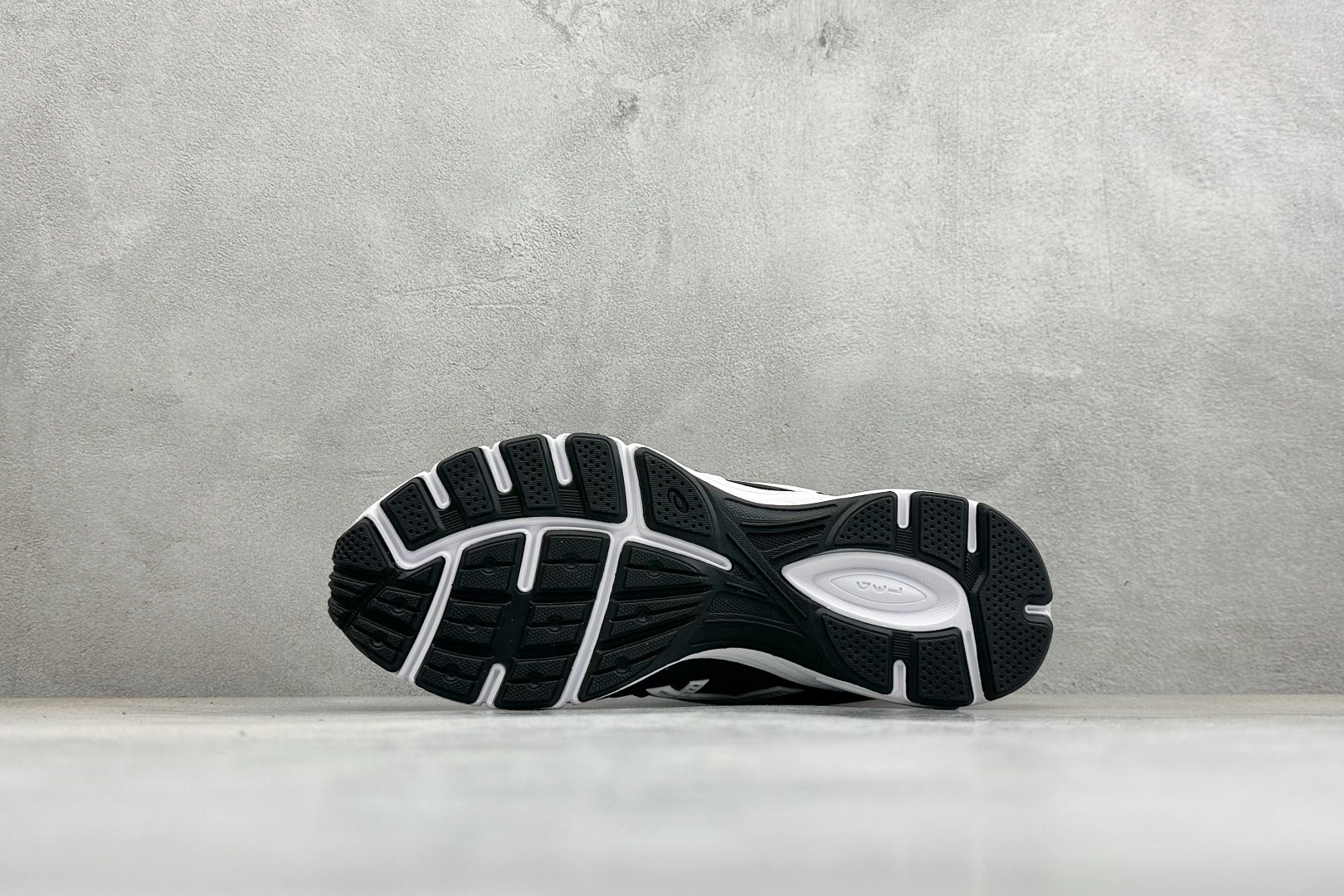 190 Asics UB12-S Gel-SD Lyte 亚瑟士舒适贴合跑步鞋 1203A660-002