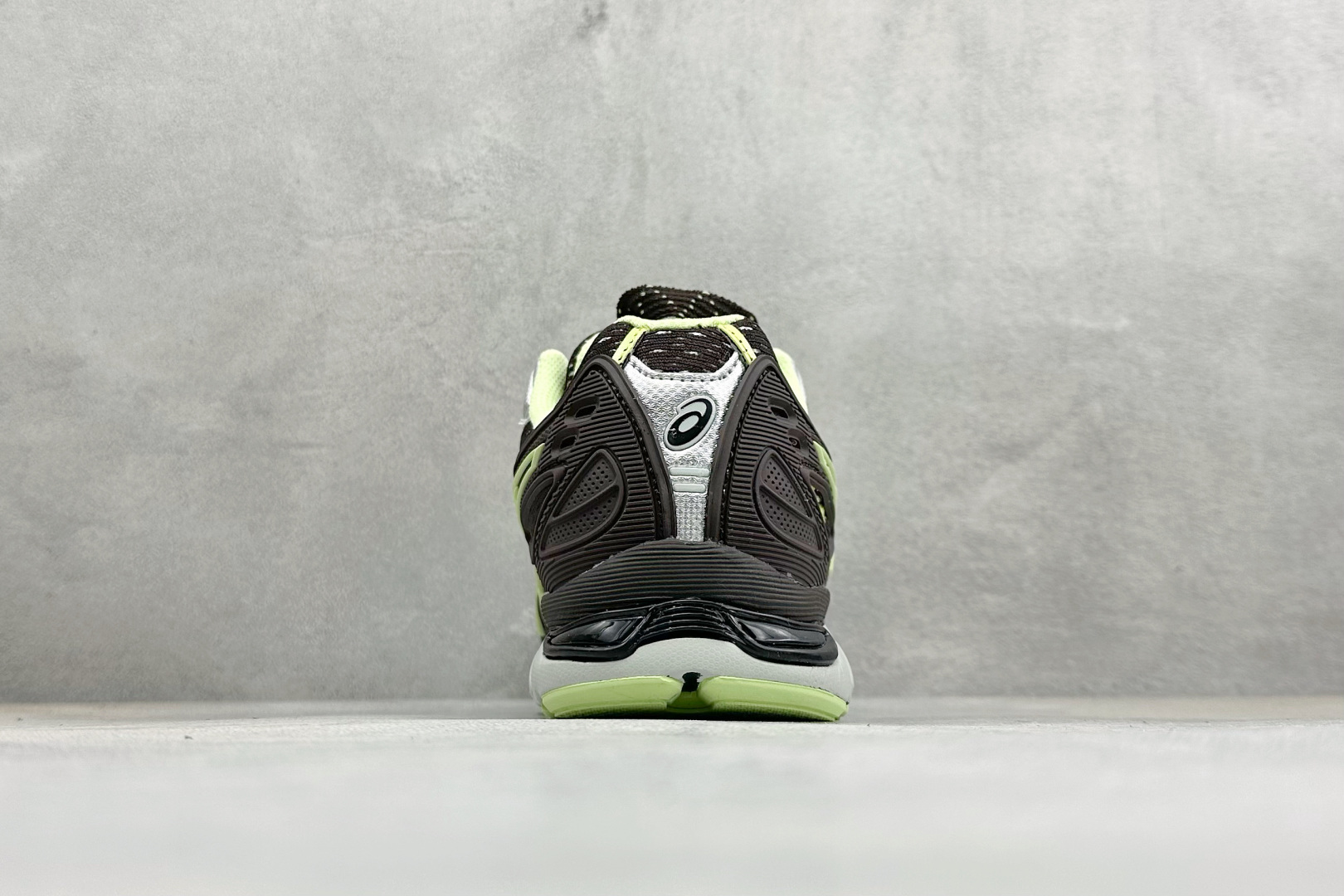 190 Asics UB12-S Gel-SD Lyte 亚瑟士舒适贴合跑步鞋 1203A665-300