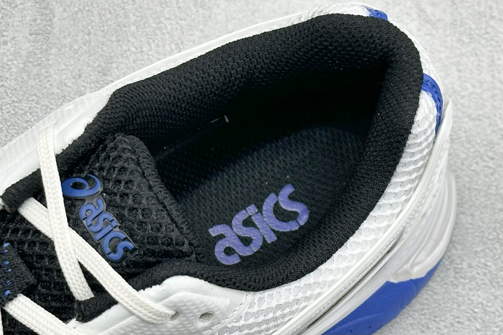190 Asics UB12-S Gel-SD Lyte 亚瑟士舒适贴合跑步鞋 1203A886-100