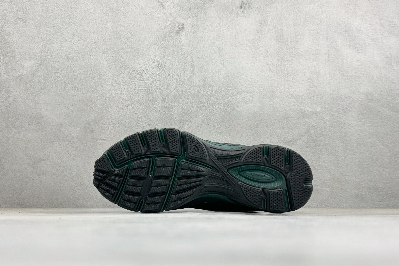 190 Asics UB12-S Gel-SD Lyte 亚瑟士舒适贴合跑步鞋 1203A665-020