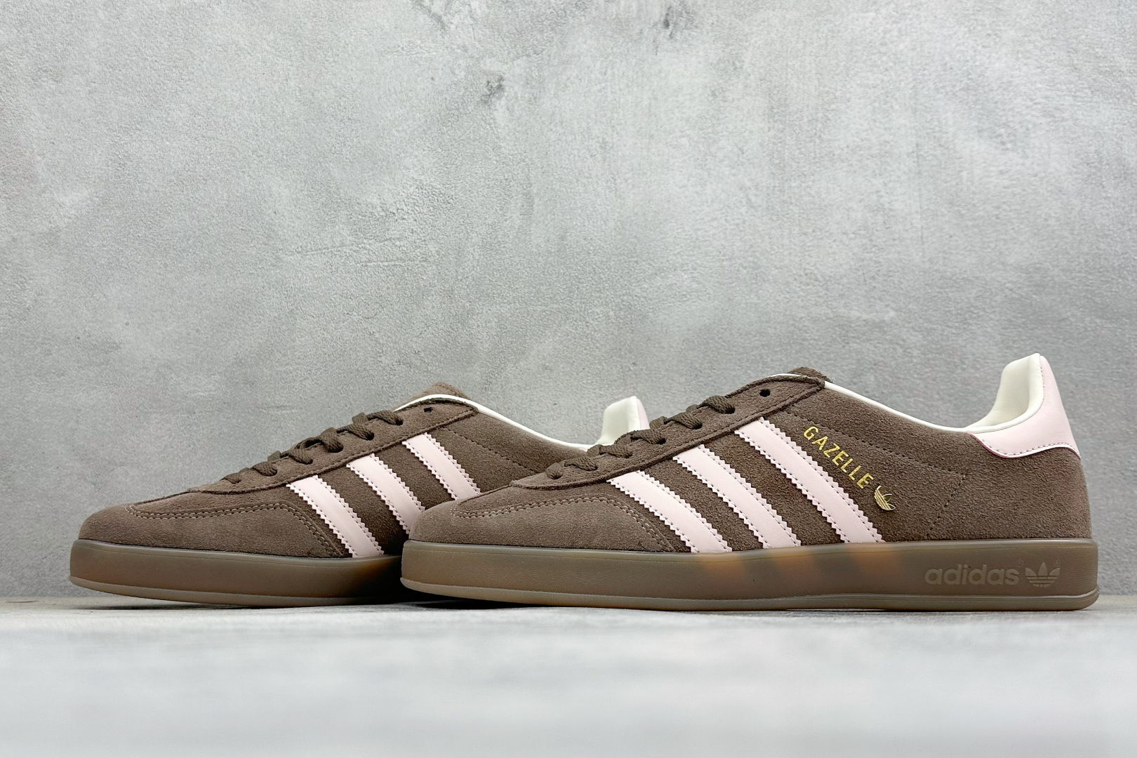 180 HZ版Adidas Originals Samba 阿迪达斯三叶草 桑巴舞系列绅士德训足球风百搭低帮休闲运动板鞋 JR2431