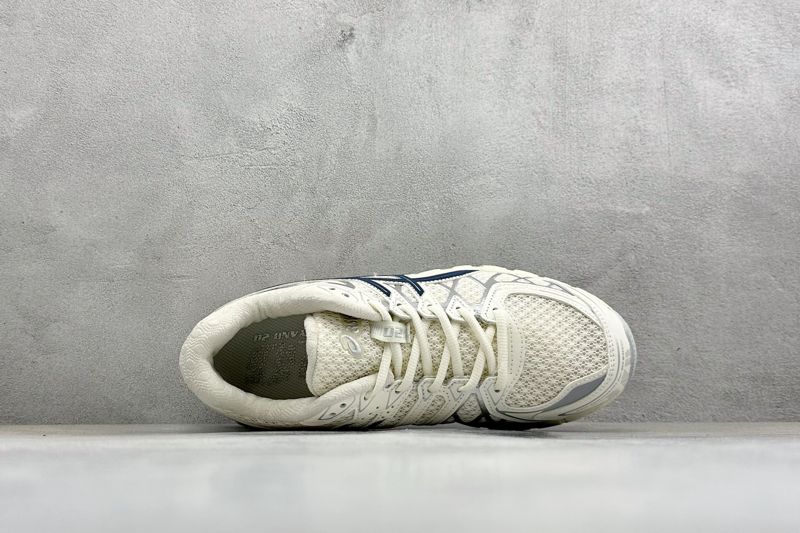 190 XR版Asics Gel-Kayano 20 亚瑟士 舒适百搭耐磨支撑透气 低帮跑步鞋 1203A388-104-Chinese UA Cheap High Quatity Brand Clothes Bags handbags Sneakers wholesale wholesaler seller from China Factory suppliers Fashion Clothing Shoes best Quality Beautiful Price 190 XR版Asics Gel-Kayano 20 亚瑟士 舒适百搭耐磨支撑透气 低帮跑步鞋 1203A388-104