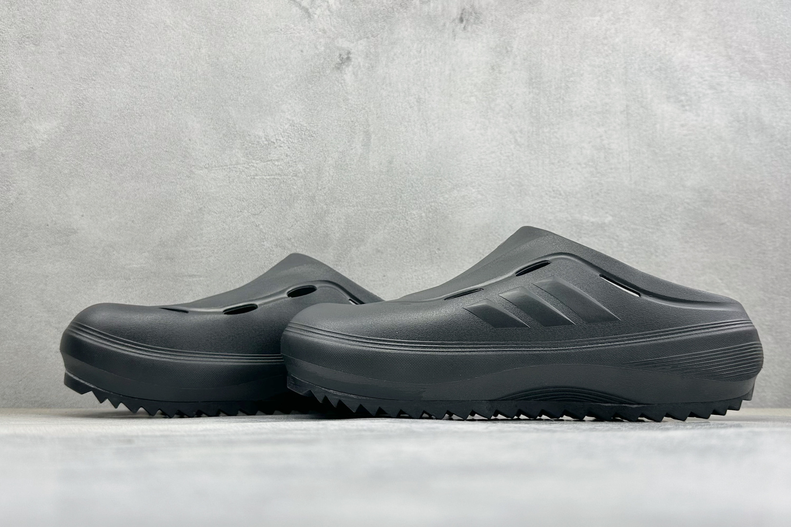 120 Y版Adidas OZWAVE CLozeave CL阿迪达斯 百搭舒适 防磨防滑包头拖鞋 JR6761