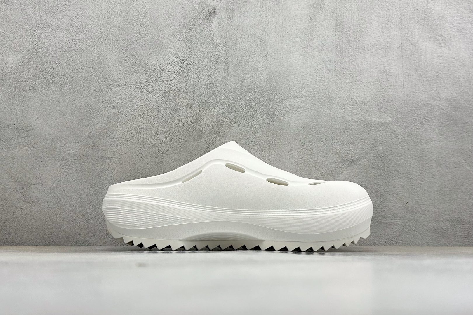 120 Y版Adidas OZWAVE CLozeave CL阿迪达斯 百搭舒适 防磨防滑包头拖鞋 JR9272