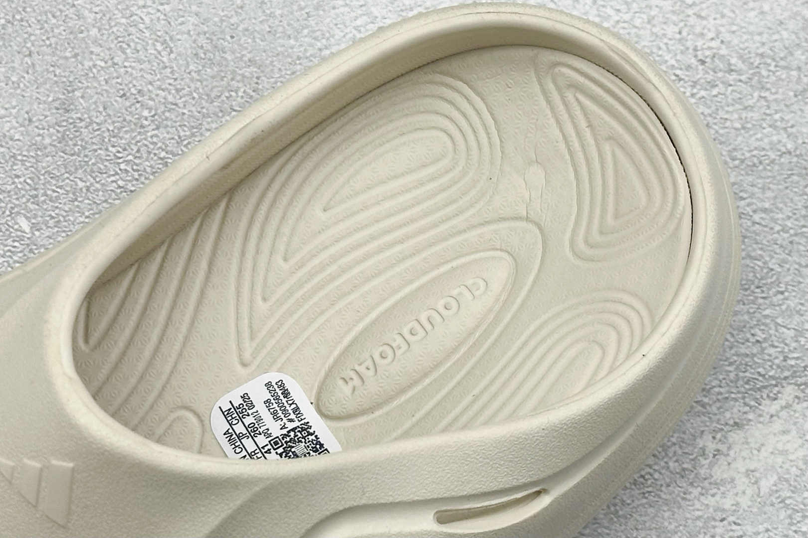 120 Y版Adidas OZWAVE CLozeave CL阿迪达斯 百搭舒适 防磨防滑包头拖鞋 JR6758