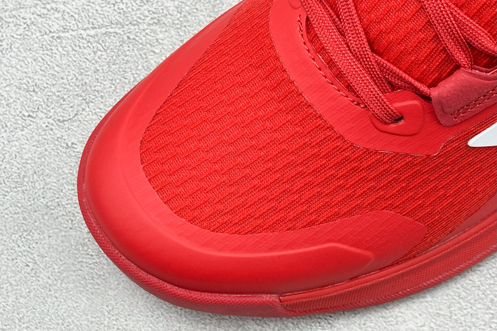 210 Adidas Novaflight 2 简约舒适 防滑耐磨 低帮训练跑鞋 IH5553