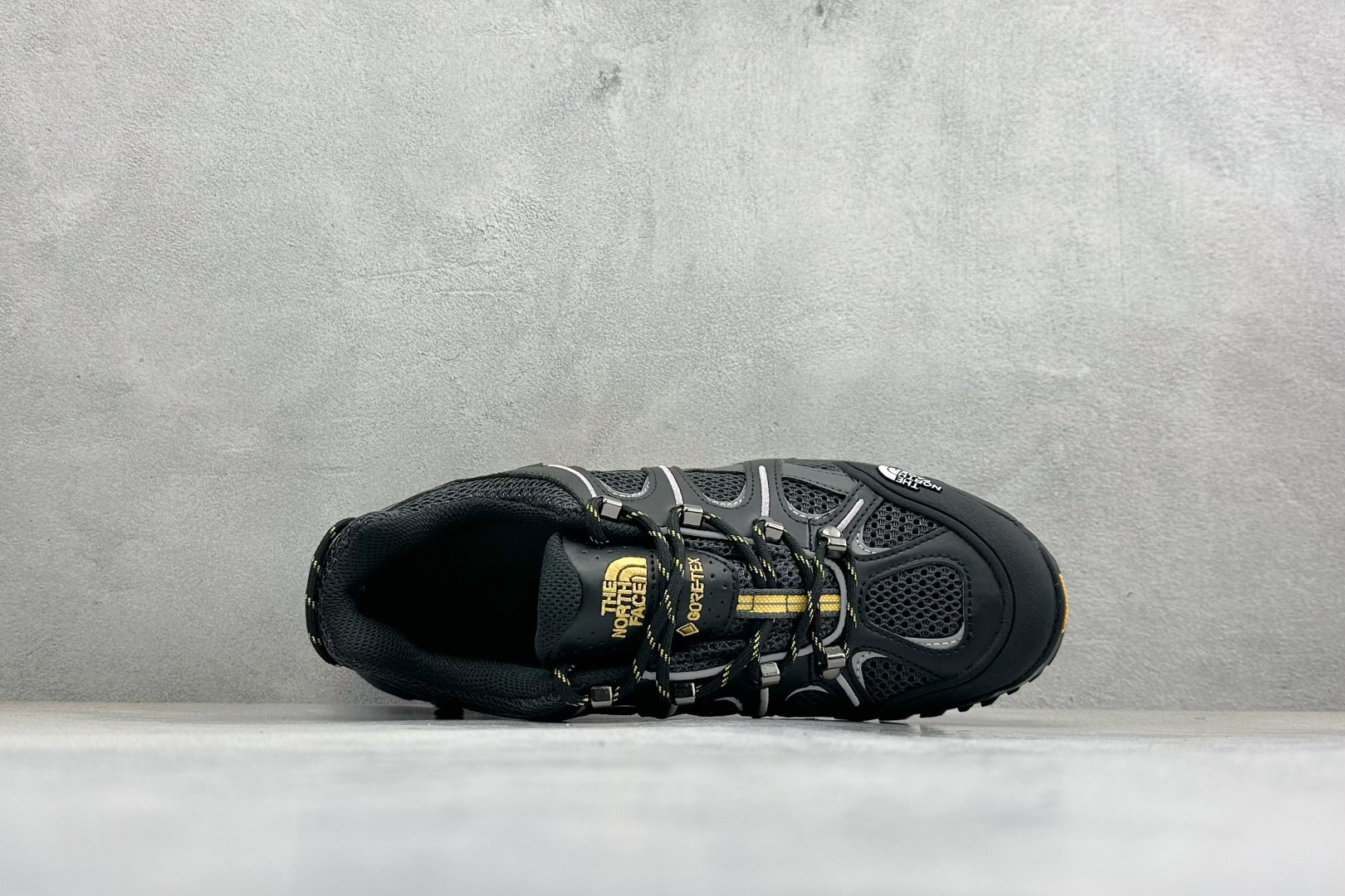 250 北面THE NORTH FACE Hedgeh06 GORE-TEX 舒适百搭 户外防水 低帮徒步鞋 NF0A8ADUKT0-095