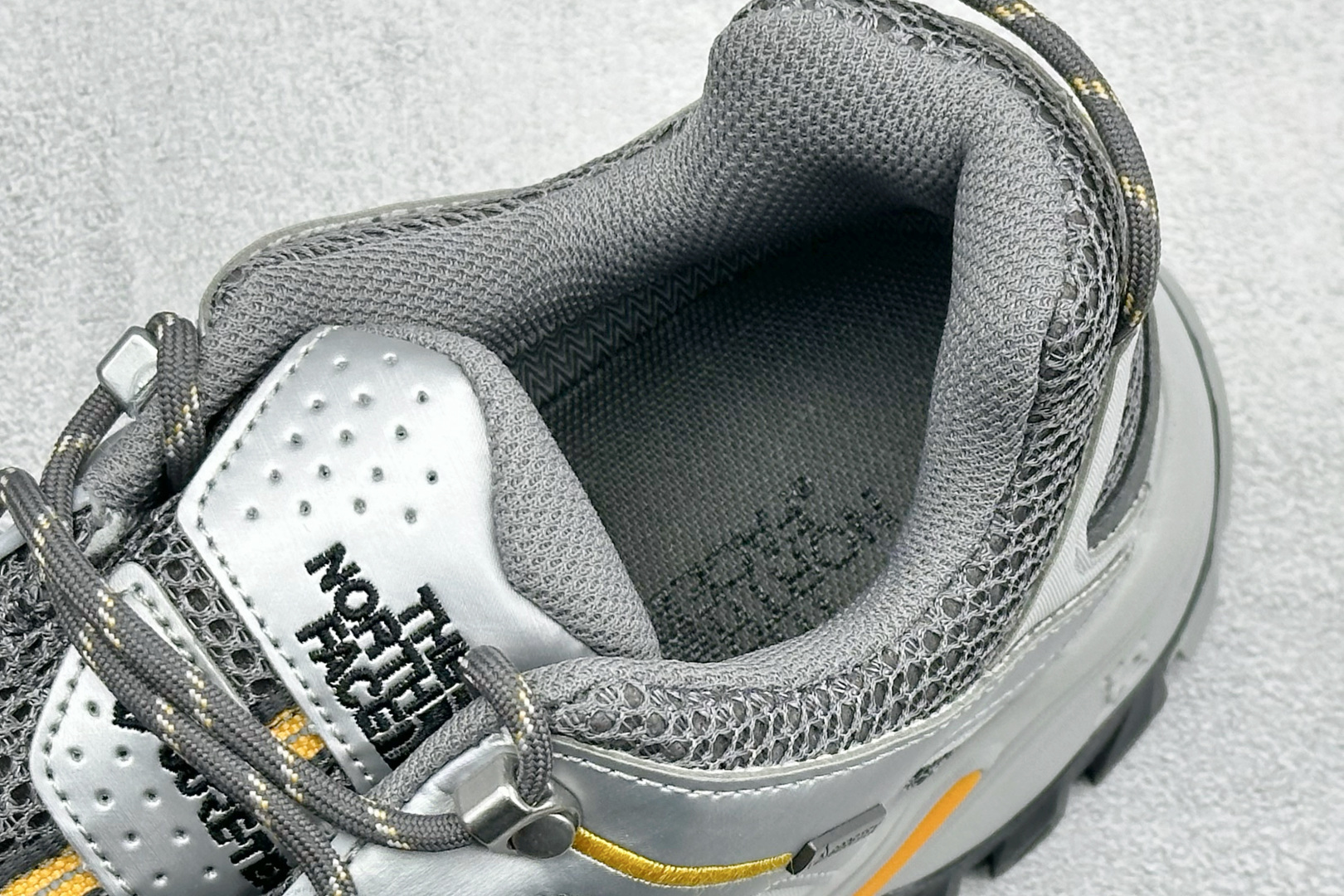 250 北面THE NORTH FACE Hedgeh06 GORE-TEX 舒适百搭 户外防水 低帮徒步鞋 NF0A8ADU8HI-085-Chinese UA Cheap High Quatity Brand Clothes Bags handbags Sneakers wholesale wholesaler seller from China Factory suppliers Fashion Clothing Shoes best Quality Beautiful Price 250 北面THE NORTH FACE Hedgeh06 GORE-TEX 舒适百搭 户外防水 低帮徒步鞋 NF0A8ADU8HI-085