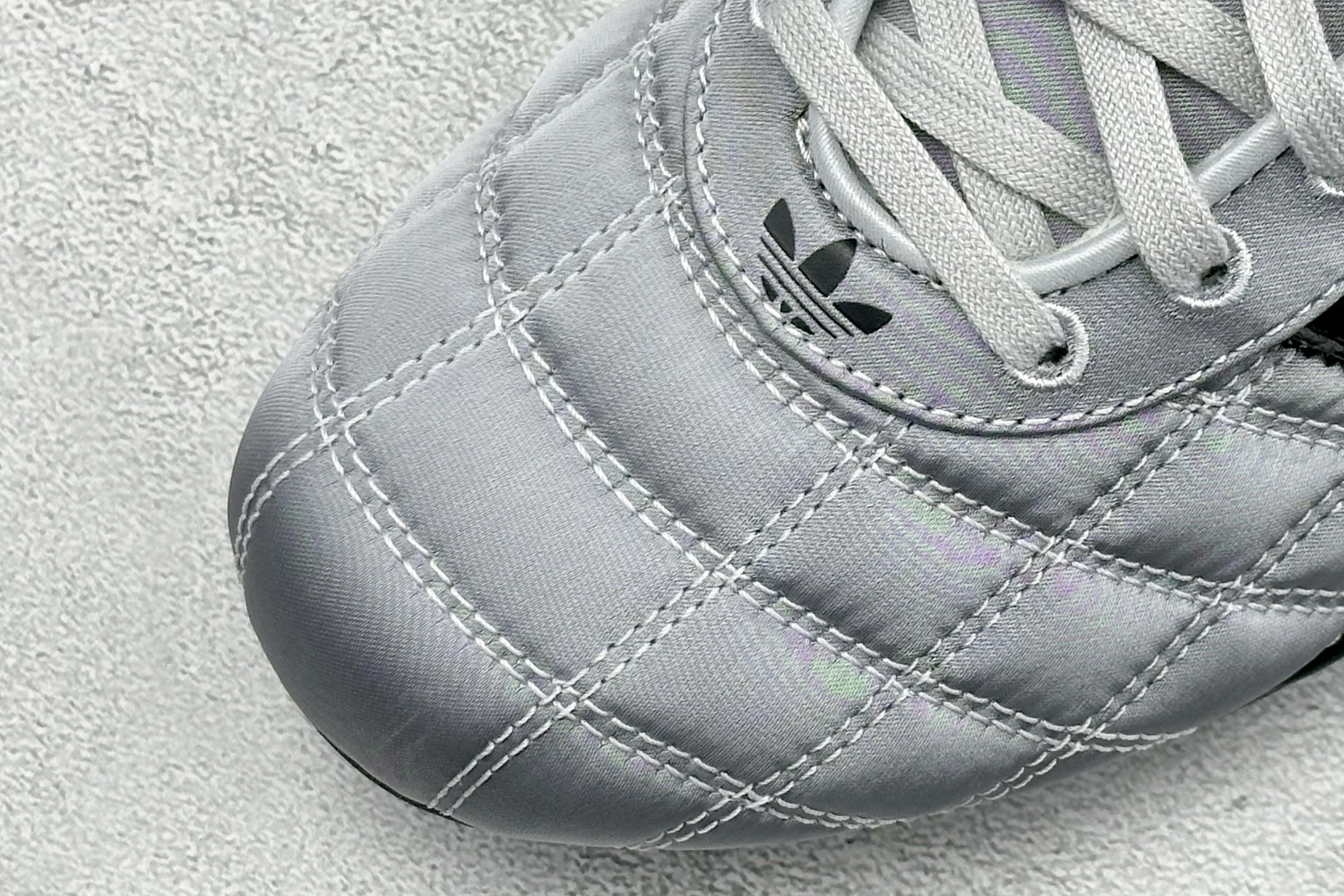 200 Adidas Originals Adiracer Lo 阿迪达斯潮流防滑耐磨休闲跑步鞋 JS0284