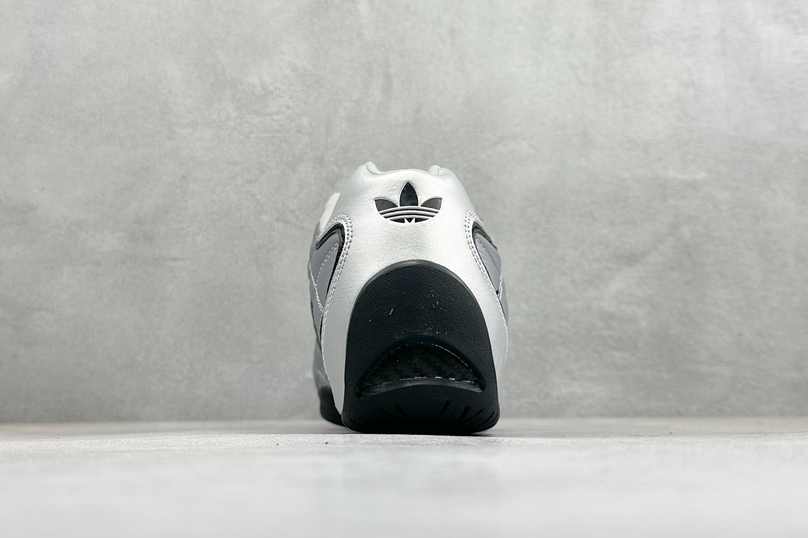 200 Adidas Originals Adiracer Lo 阿迪达斯潮流防滑耐磨休闲跑步鞋 JS0284