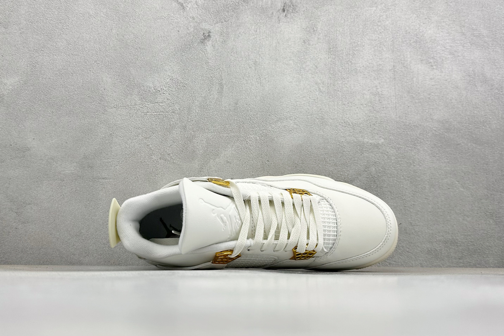 300 F版Jordan Air Jordan 4 “Metallic Gold”白色 AQ9129-170