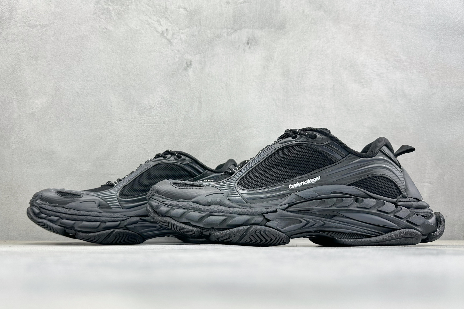 GO版Balenciaga巴黎世家 Triple S .2 Gradient 厚底系带低帮老爹鞋 865849-WTRS2-1011-Top High Quatity Cheap Sneakers Fashion Clothing Clothes Bags handbags Shoes of all Brand wholesale With The best Quality And Beautiful Price from China Factory Chinese suppliers wholesaler seller GO版Balenciaga巴黎世家 Triple S .2 Gradient 厚底系带低帮老爹鞋 865849-WTRS2-1011