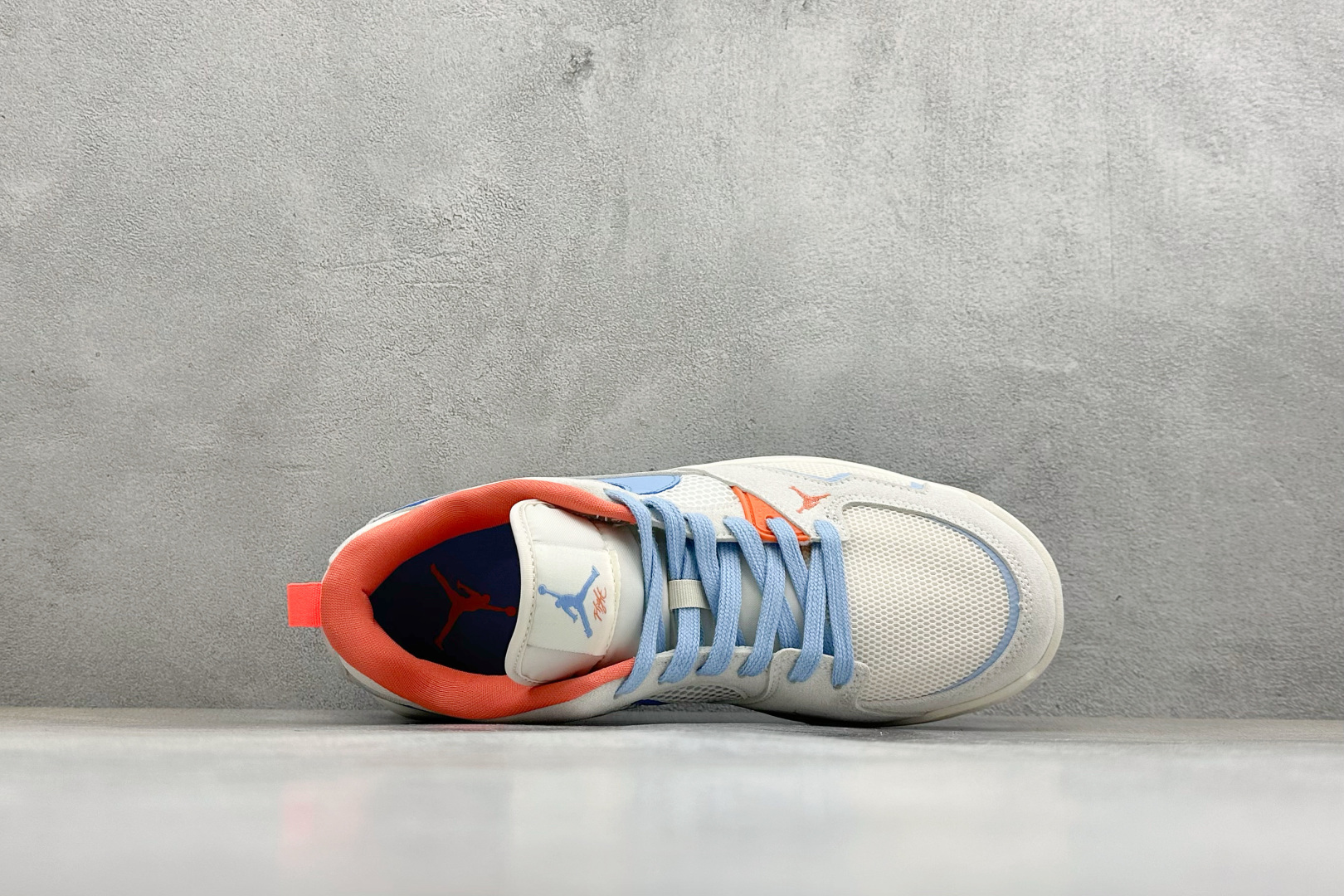 AD版Jordan CMFT ERA 舒适简约低帮运动板鞋 HJ6778-100