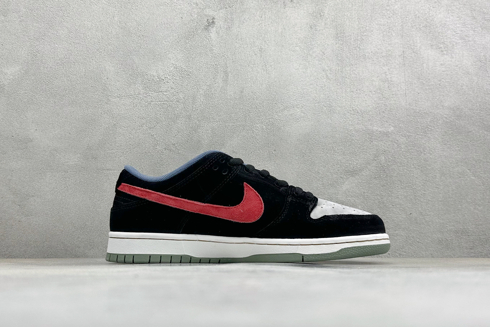 K版Nike SB Dunk Low 黑红 低帮休闲板鞋 HF3063-002