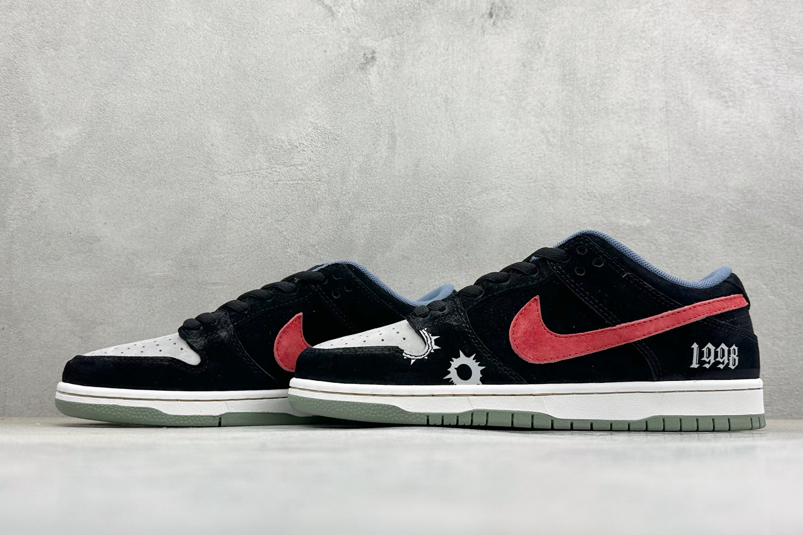 K版Nike SB Dunk Low 黑红 低帮休闲板鞋 HF3063-002