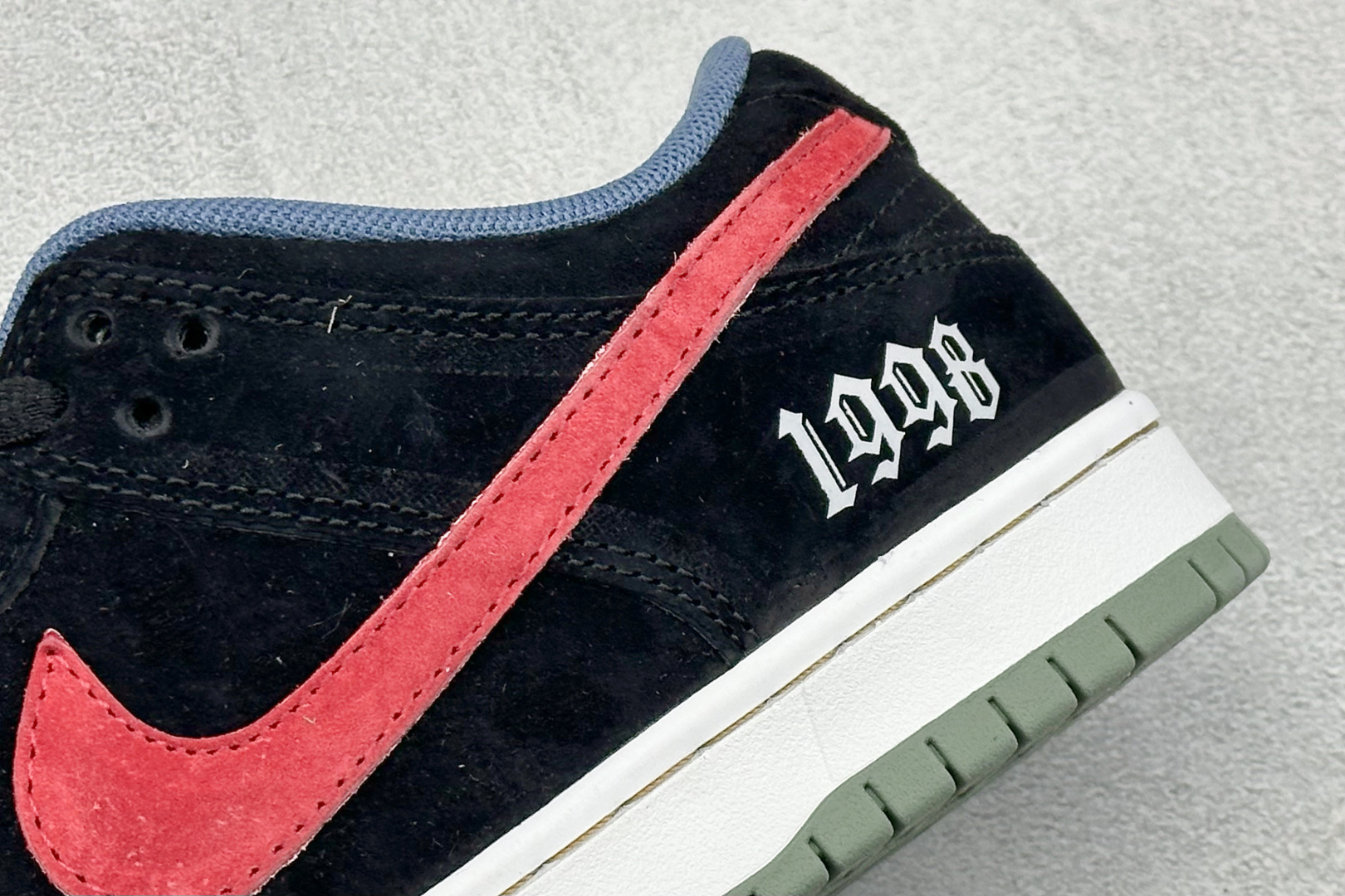 K版Nike SB Dunk Low 黑红 低帮休闲板鞋 HF3063-002