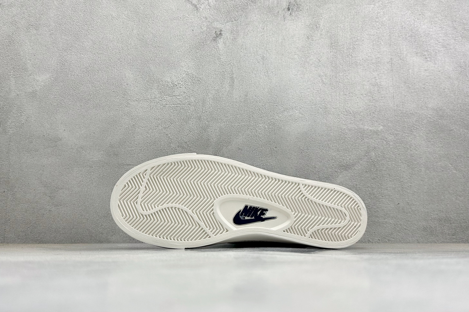 150 PG版Devin Booker x Nike Blazer Low Detroit Tigers 布克联名 HQ2054-400