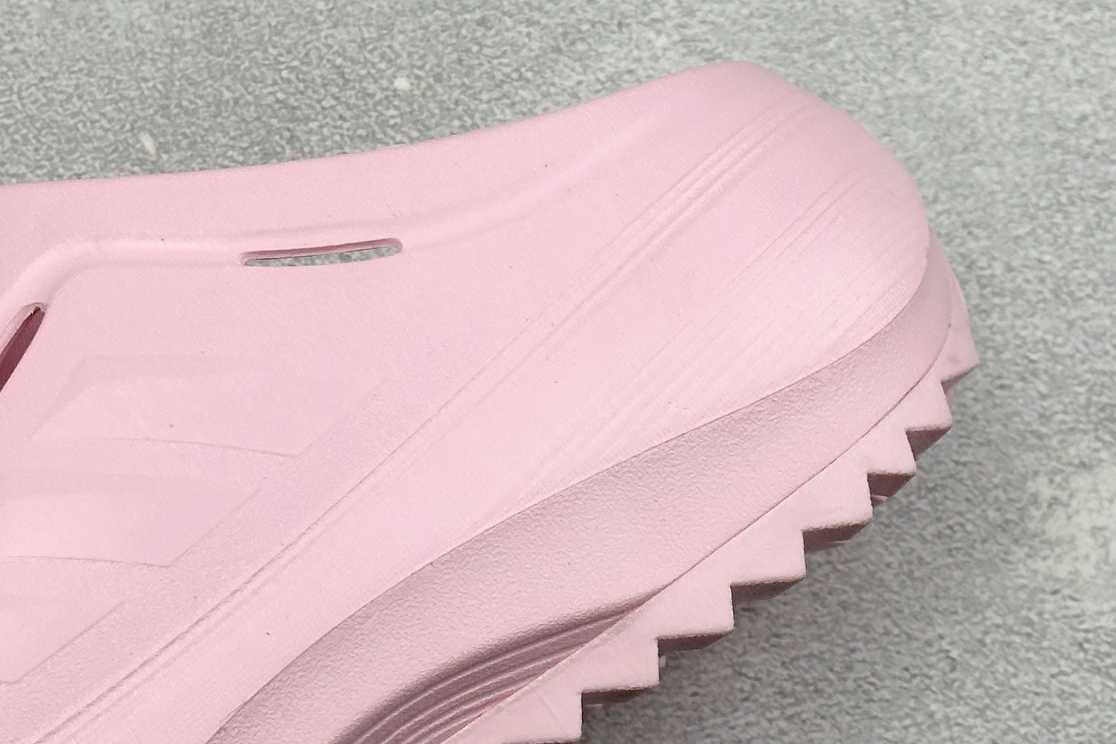 120 Y版Adidas OZWAVE CLozeave CL阿迪达斯 百搭舒适 防磨防滑包头拖鞋 JR6756
