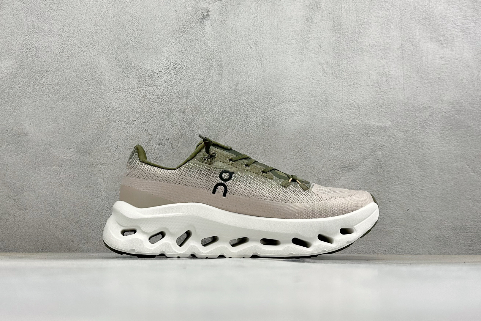 170 XF版On昂跑 Cloudtiit CL 户外街头机能风跑步鞋 3ME1010-Chinese UA Cheap High Quatity Brand Clothes Bags handbags Sneakers wholesale wholesaler seller from China Factory suppliers Fashion Clothing Shoes best Quality Beautiful Price 170 XF版On昂跑 Cloudtiit CL 户外街头机能风跑步鞋 3ME1010