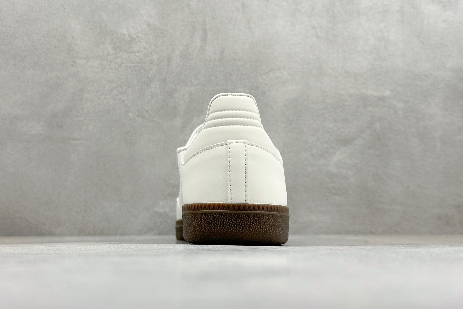 140 HY版Adidas Samba Jane 阿迪达斯 玛丽珍 懒人一脚蹬 KJ3969-Chinese UA Cheap High Quatity Brand Clothes Bags handbags Sneakers wholesale wholesaler seller from China Factory suppliers Fashion Clothing Shoes best Quality Beautiful Price 140 HY版Adidas Samba Jane 阿迪达斯 玛丽珍 懒人一脚蹬 KJ3969