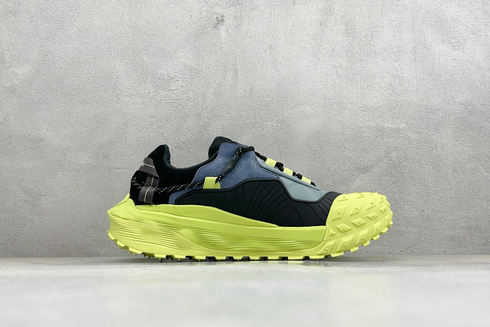 270 C版可隆KOLON SPORT LITCAMP MEGA 时尚舒适 低帮户外功能鞋 LUFG5AT278-DG-Chinese UA Cheap High Quatity Brand Clothes Bags handbags Sneakers wholesale wholesaler seller from China Factory suppliers Fashion Clothing Shoes best Quality Beautiful Price 270 C版可隆KOLON SPORT LITCAMP MEGA 时尚舒适 低帮户外功能鞋 LUFG5AT278-DG