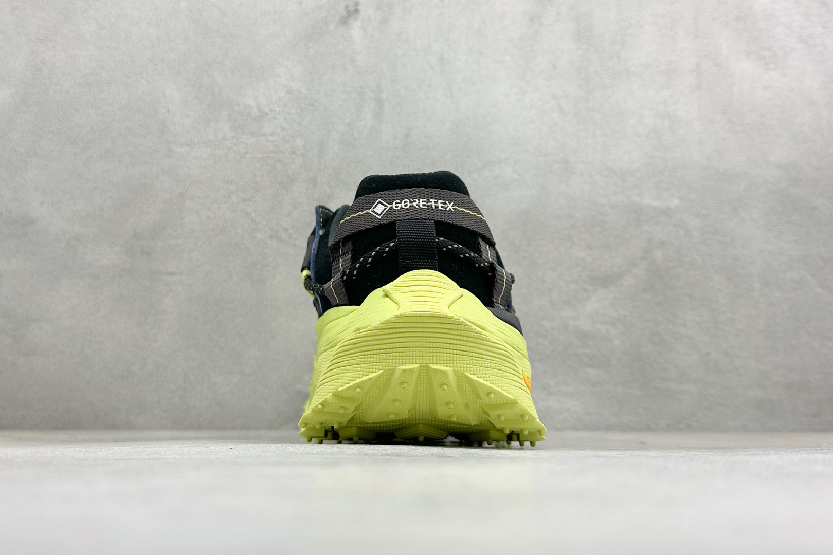 270 C版可隆KOLON SPORT LITCAMP MEGA 时尚舒适 低帮户外功能鞋 LUFG5AT278-DG-Chinese UA Cheap High Quatity Brand Clothes Bags handbags Sneakers wholesale wholesaler seller from China Factory suppliers Fashion Clothing Shoes best Quality Beautiful Price 270 C版可隆KOLON SPORT LITCAMP MEGA 时尚舒适 低帮户外功能鞋 LUFG5AT278-DG