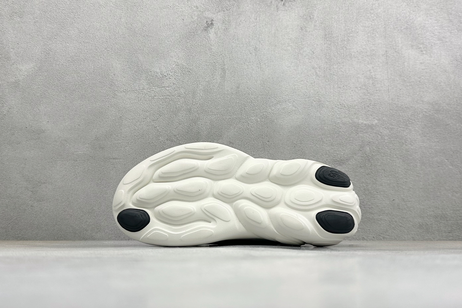 New Balance Fresh Foam RCVRY SPT v4 舒适简约贴合 低帮训练鞋 RCVRYTN4