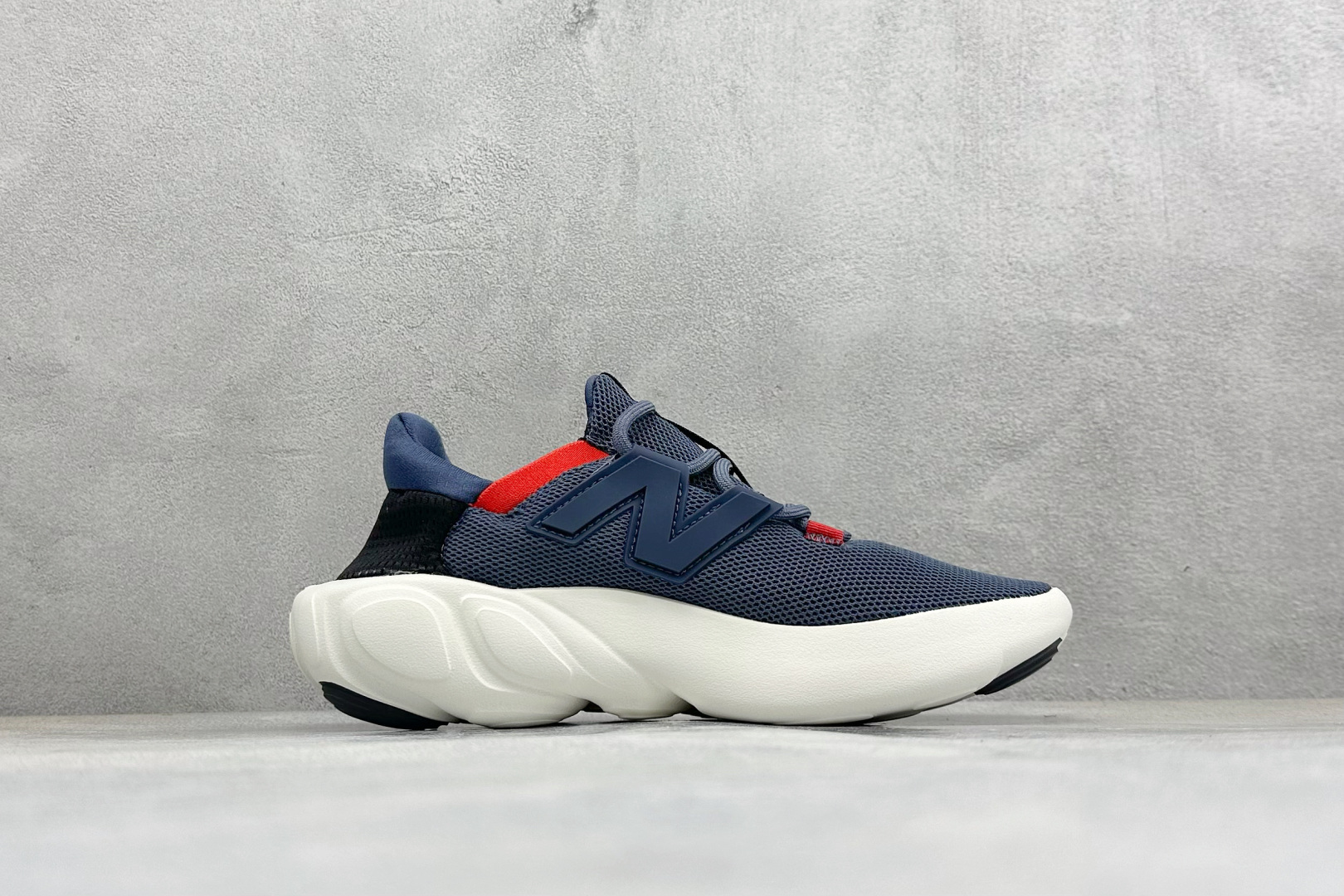 New Balance Fresh Foam RCVRY SPT v4 舒适简约贴合 低帮训练鞋 RCVRYTN4