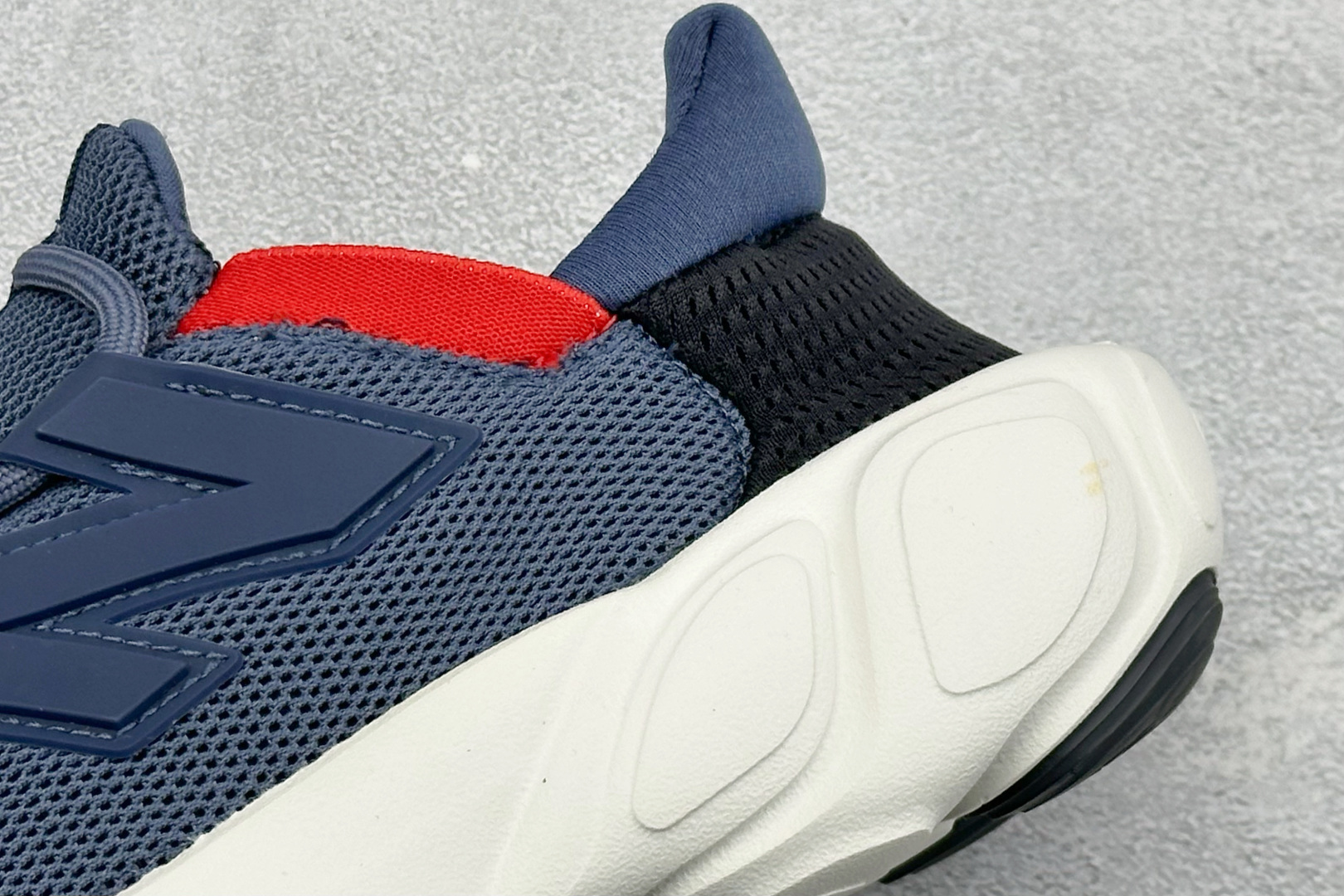 New Balance Fresh Foam RCVRY SPT v4 舒适简约贴合 低帮训练鞋 RCVRYTN4