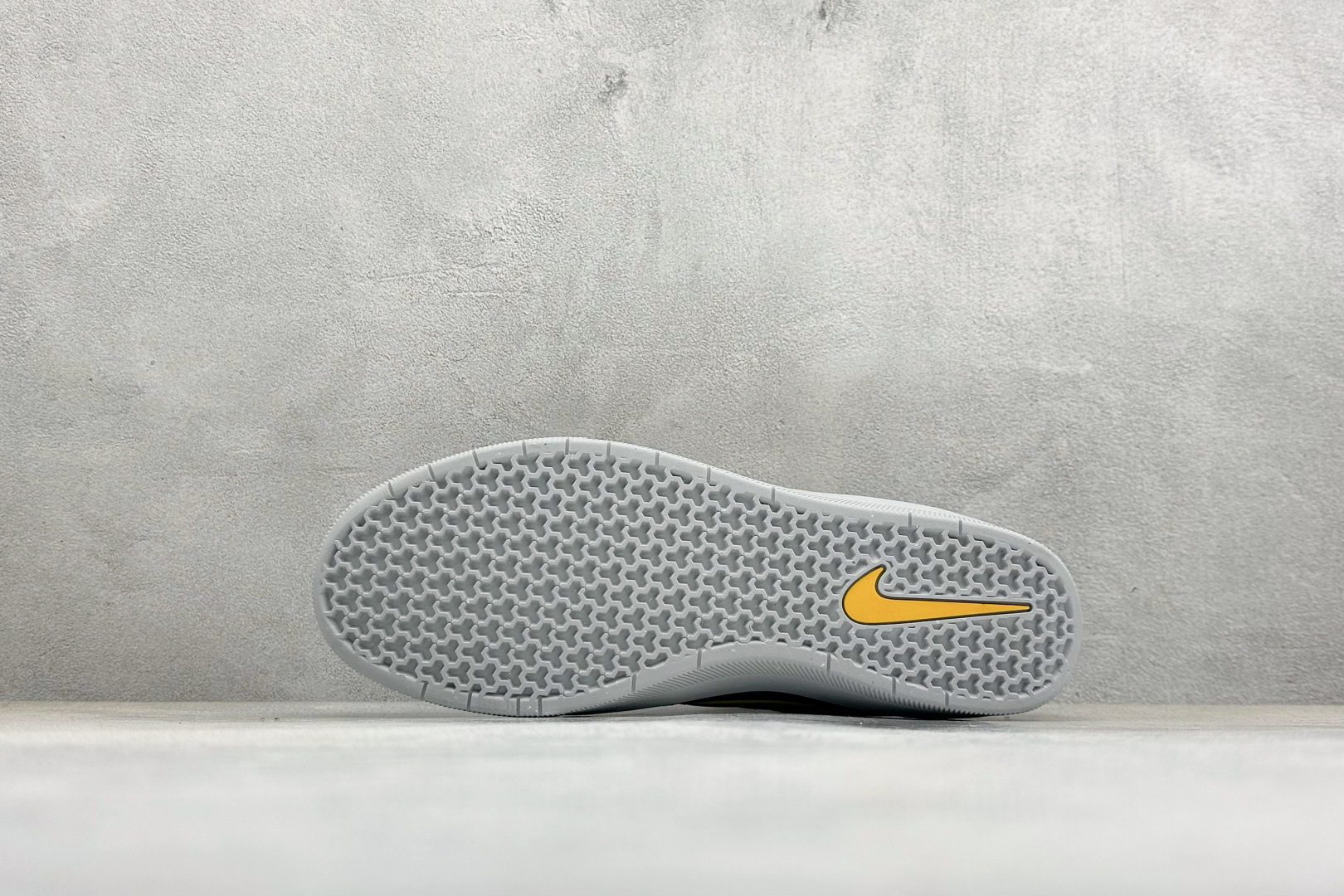 FS版 Nike SB Force 58 硫化杯底 传统篮球风格板鞋 DV5477-009-Top High Quatity Cheap Sneakers Fashion Clothing Clothes Bags handbags Shoes of all Brand wholesale With The best Quality And Beautiful Price from China Factory Chinese suppliers wholesaler seller FS版 Nike SB Force 58 硫化杯底 传统篮球风格板鞋 DV5477-009