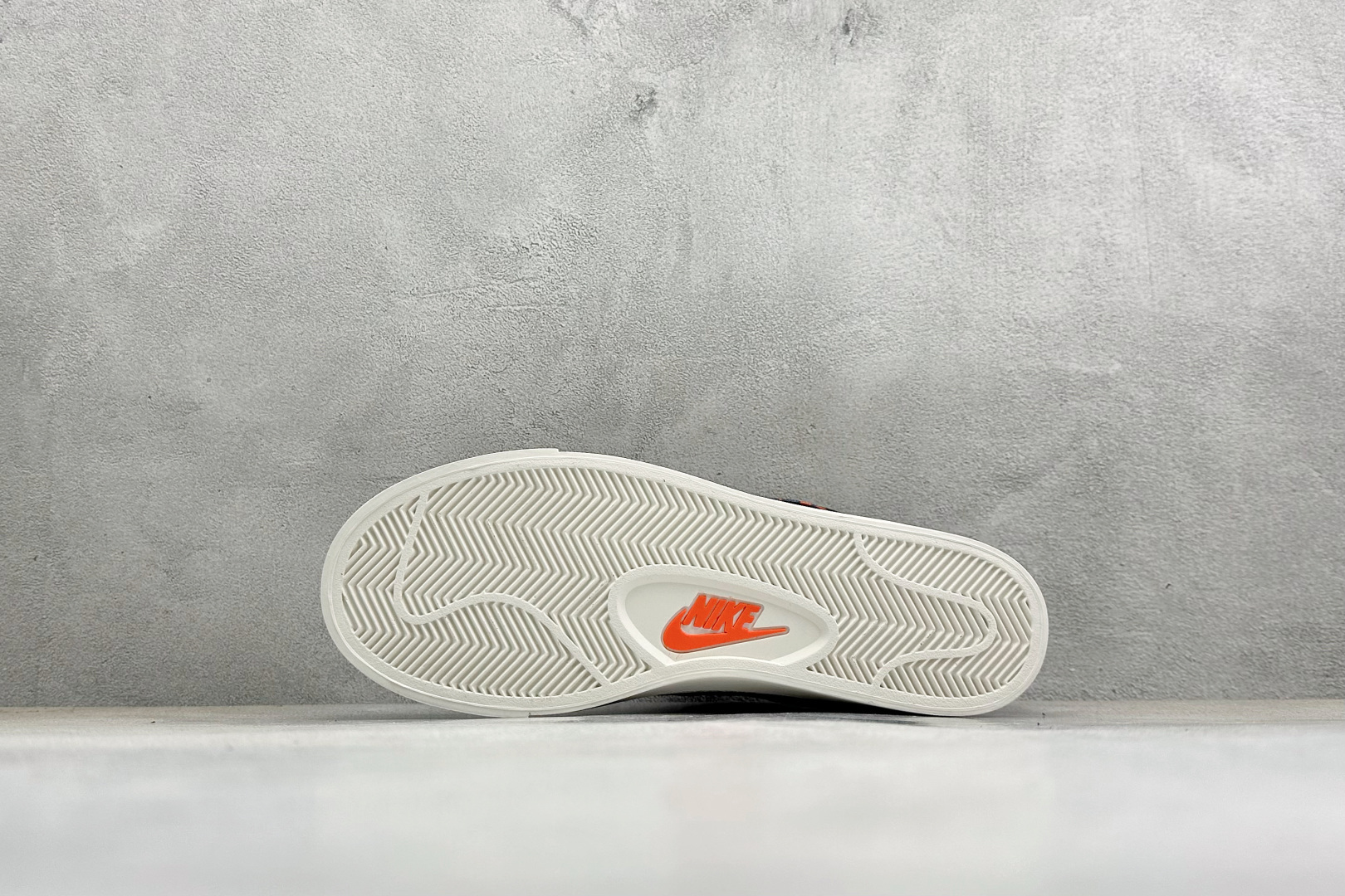 PG版Devin Booker x Nike Blazer Low Detroit Tigers 布克联名 HQ2054-801-Top High Quatity Cheap Sneakers Fashion Clothing Clothes Bags handbags Shoes of all Brand wholesale With The best Quality And Beautiful Price from China Factory Chinese suppliers wholesaler seller PG版Devin Booker x Nike Blazer Low Detroit Tigers 布克联名 HQ2054-801