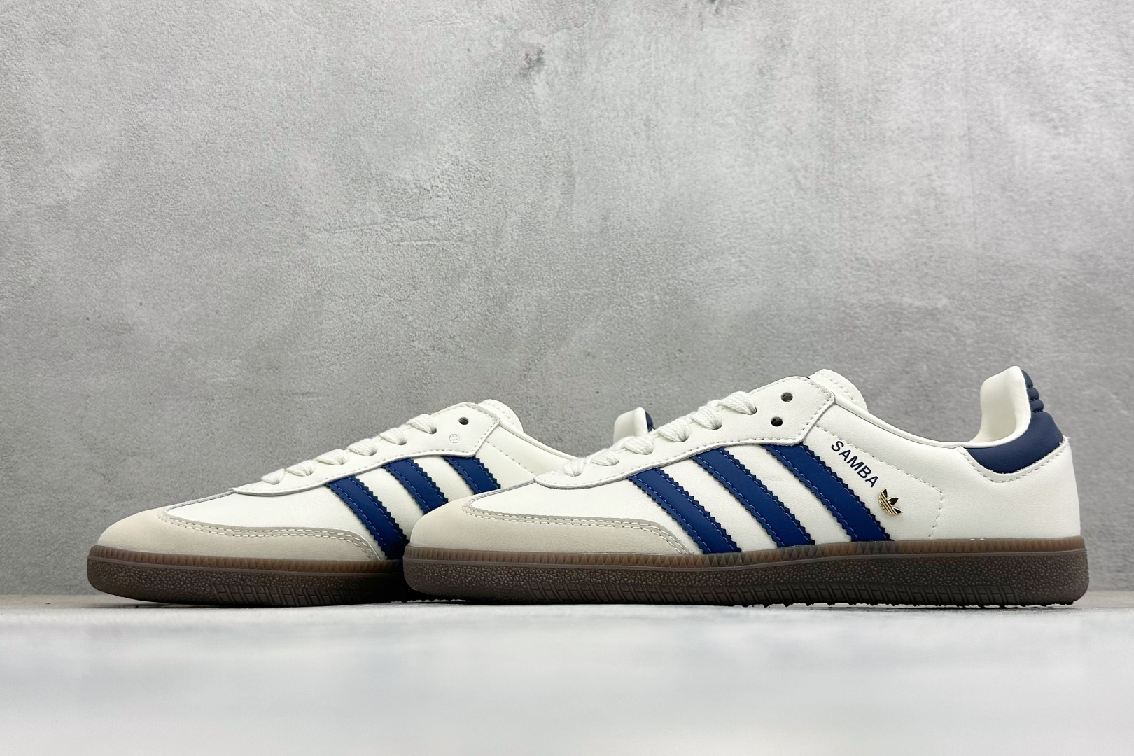 HZ版Adidas Originals Samba 阿迪达斯三叶草 桑巴舞系列绅士德训足球风百搭低帮休闲运动板鞋 IH6627-Top High Quatity Cheap Sneakers Fashion Clothing Clothes Bags handbags Shoes of all Brand wholesale With The best Quality And Beautiful Price from China Factory Chinese suppliers wholesaler seller HZ版Adidas Originals Samba 阿迪达斯三叶草 桑巴舞系列绅士德训足球风百搭低帮休闲运动板鞋 IH6627