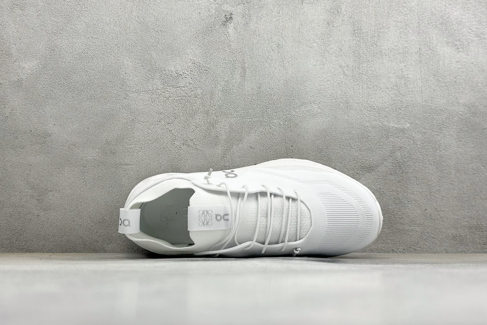 XF版LOEWE x On Cloudtilt 昂跑罗意威联名 圆头系带生活休闲鞋 3MD30330108-Top High Quatity Cheap Sneakers Fashion Clothing Clothes Bags handbags Shoes of all Brand wholesale With The best Quality And Beautiful Price from China Factory Chinese suppliers wholesaler seller XF版LOEWE x On Cloudtilt 昂跑罗意威联名 圆头系带生活休闲鞋 3MD30330108