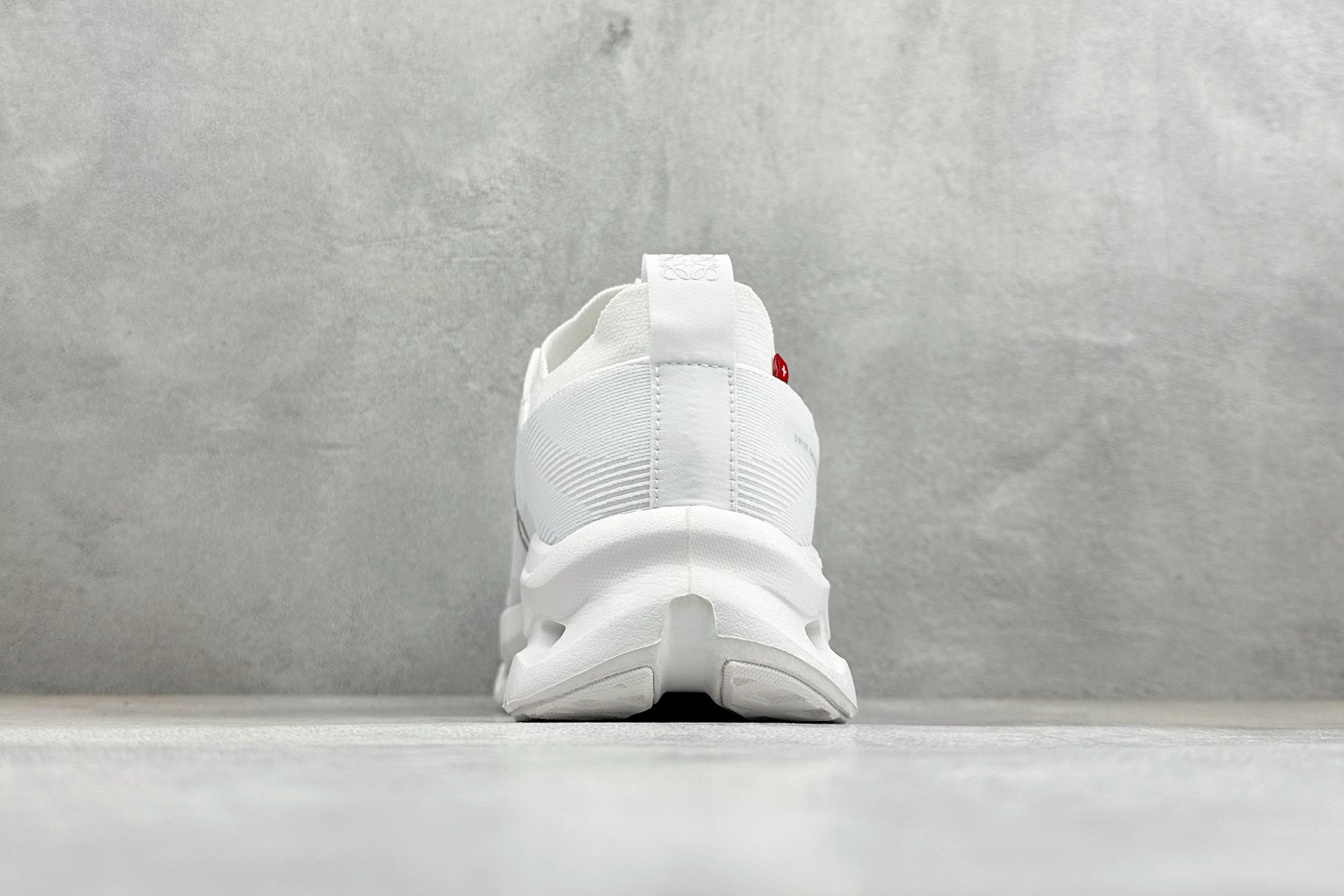 XF版LOEWE x On Cloudtilt 昂跑罗意威联名 圆头系带生活休闲鞋 3MD30330108-Top High Quatity Cheap Sneakers Fashion Clothing Clothes Bags handbags Shoes of all Brand wholesale With The best Quality And Beautiful Price from China Factory Chinese suppliers wholesaler seller XF版LOEWE x On Cloudtilt 昂跑罗意威联名 圆头系带生活休闲鞋 3MD30330108